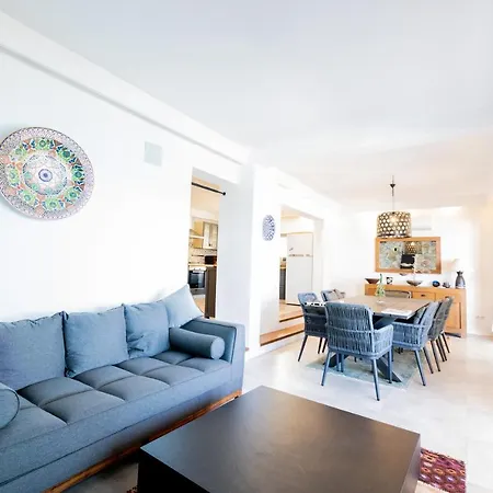 Love Beach Villa 빌라