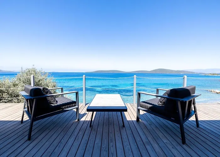 Villa Love Beach Villa *