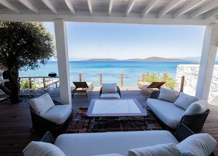 Villa Love Beach Villa *