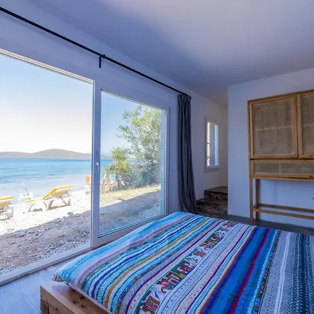 Love Beach Villa * 博德鲁姆
