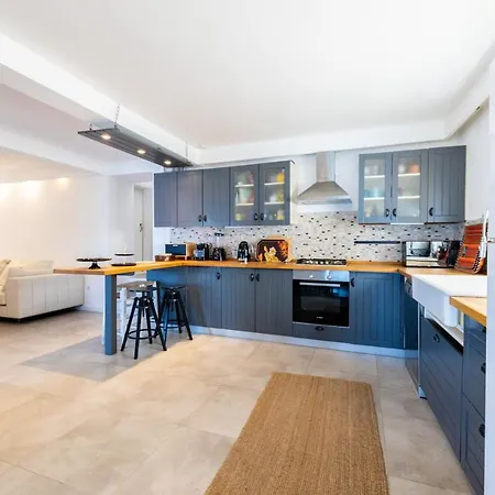 Villa Love Beach Villa *